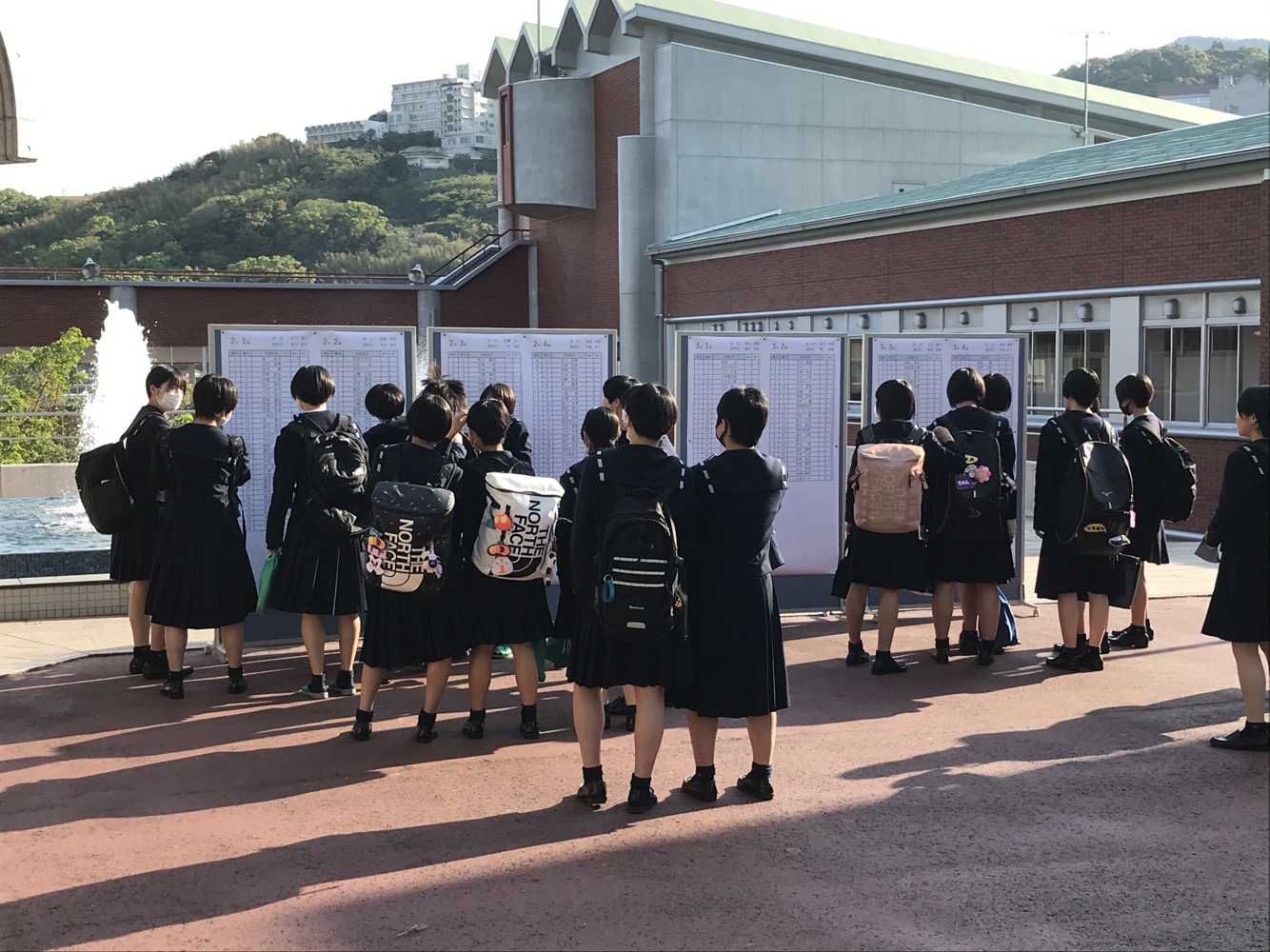 鶴鳴学園 長崎女子高等学校